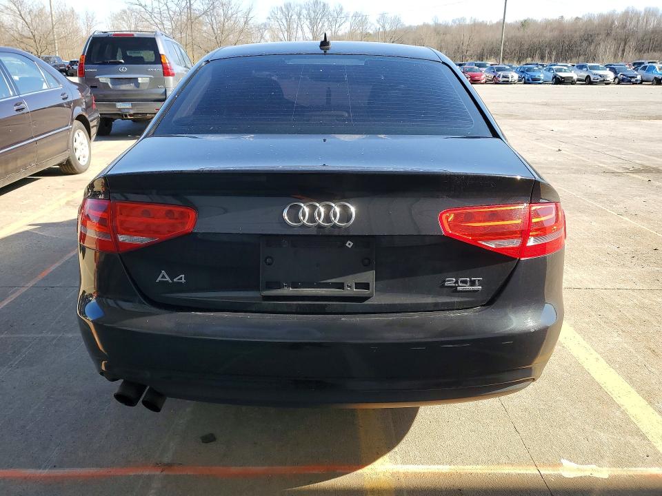 Продажа на аукционе авто 2014 Audi A4, vin: WAUBFAFLXEN000853, номер лота: 41914496