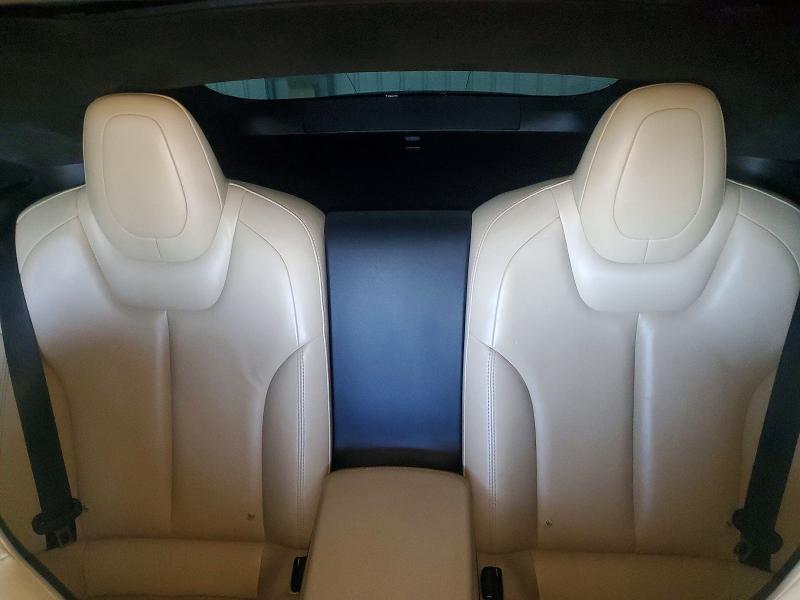 Продажа на аукционе авто 2015 Tesla Model S, vin: 5YJSA4H49FF084026, номер лота: 46340726