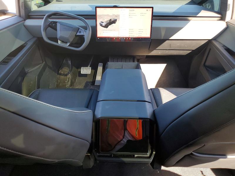 41796926 :رقم المزاد ، 7G2CEHED7SA074507 vin ، 2025 Tesla Cybertruck مزاد بيع
