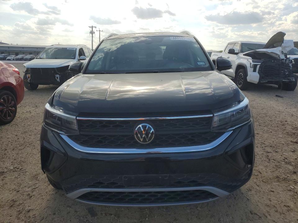 Продаж на аукціоні авто 2024 Volkswagen Taos, vin: 3VVUX7B25RM042924, номер лоту: 48003716