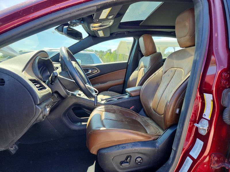 47446106 :رقم المزاد ، 1C3CCCCB7GN147582 vin ، 2016 Chrysler 200 مزاد بيع