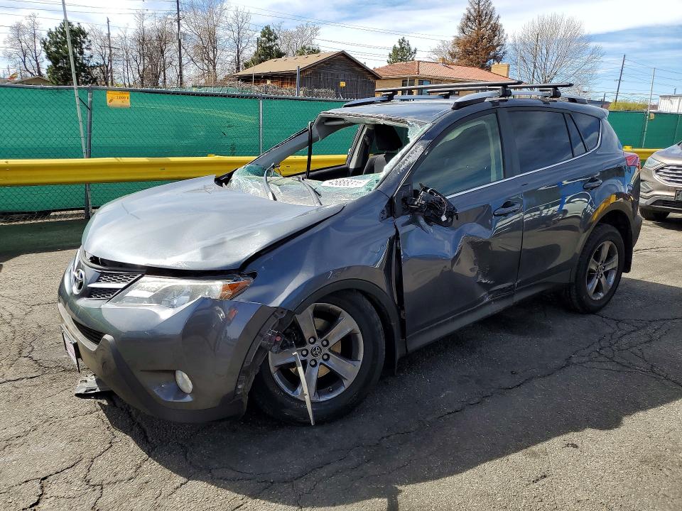 45888316 :رقم المزاد ، JTMRFREV5FD165333 vin ، 2015 Toyota Rav4 مزاد بيع