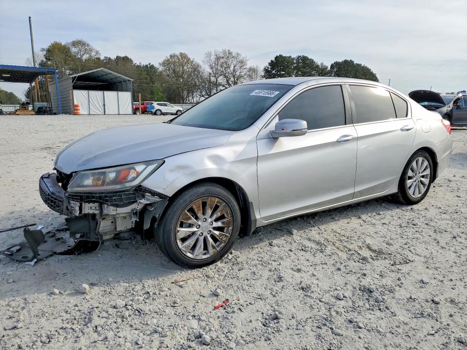 2013 Honda Accord მანქანა იყიდება აუქციონზე, vin: 1HGCR2F86DA136842, აუქციონის ნომერი: 46918986