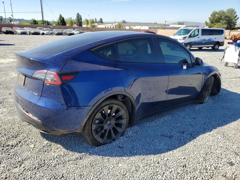 47203616 :رقم المزاد ، 7SAYGDEE6RF005151 vin ، 2024 Tesla Model Y مزاد بيع