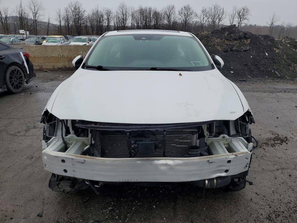42049136 :رقم المزاد ، 19UDE2F72KA000714 vin ، 2019 Acura Ilx مزاد بيع