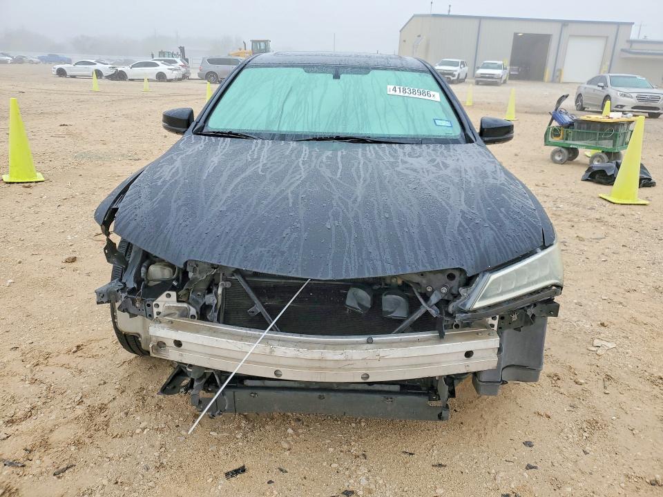 41838986 :رقم المزاد ، 19UUB1F34FA024440 vin ، 2015 Acura Tlx مزاد بيع