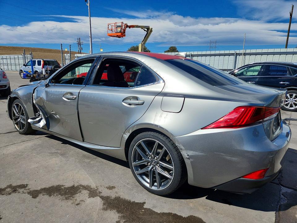 46500026 :رقم المزاد ، JTHCM1D25H5021233 vin ، 2017 Lexus Is 300 مزاد بيع