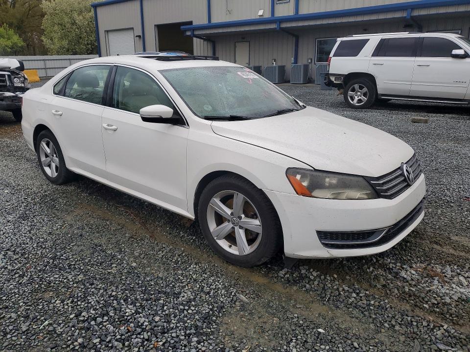 Продаж на аукціоні авто 2013 Volkswagen Passat, vin: 1VWBP7A32DC062622, номер лоту: 46346156