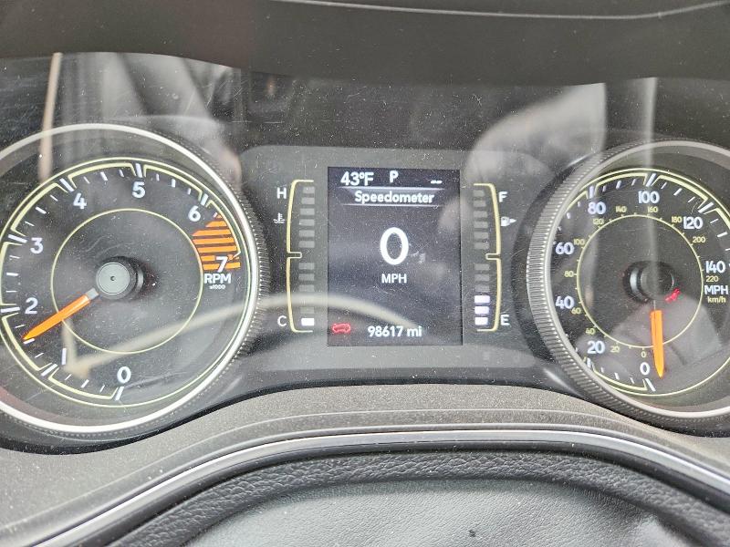 2019 Jeep Cherokee მანქანა იყიდება აუქციონზე, vin: 1C4PJLCB7KD300804, აუქციონის ნომერი: 46919626