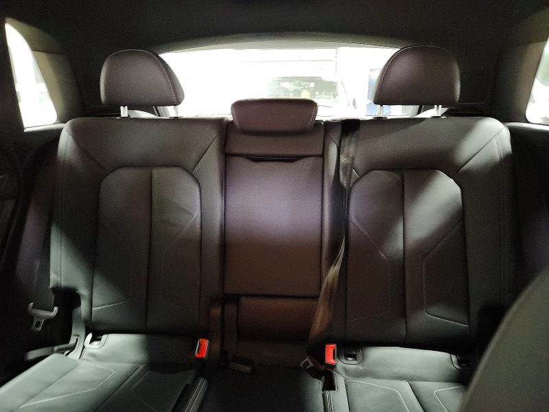 Продажа на аукционе авто 2020 Audi Q3, vin: WA1EECF33L1104145, номер лота: 79157575