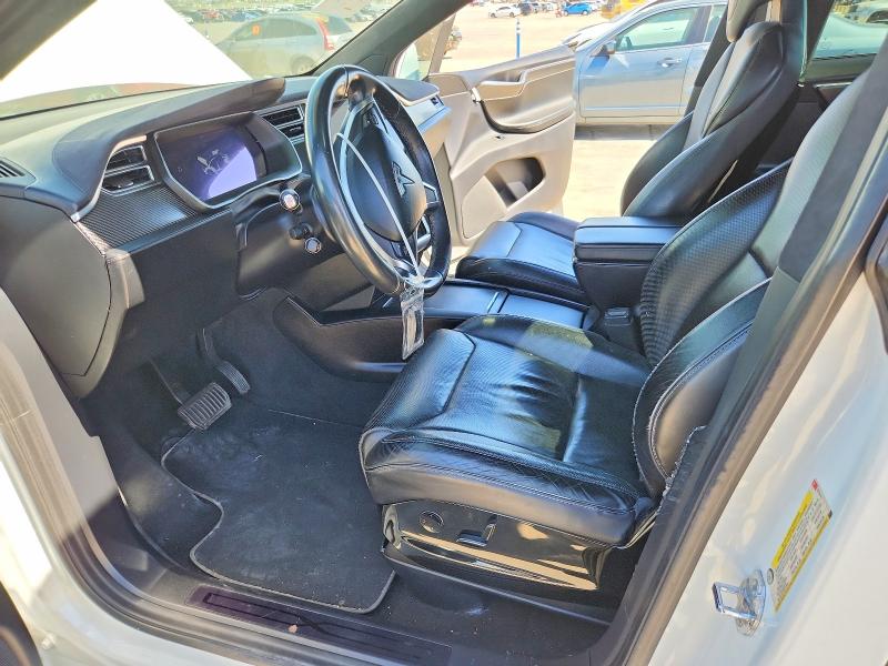 46890346 :رقم المزاد ، 5YJXCBE26GF021314 vin ، 2016 Tesla Model X مزاد بيع