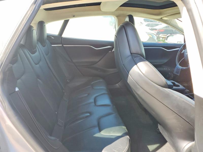 2017 Tesla Model S მანქანა იყიდება აუქციონზე, vin: 5YJSA1E13HF210926, აუქციონის ნომერი: 46993666