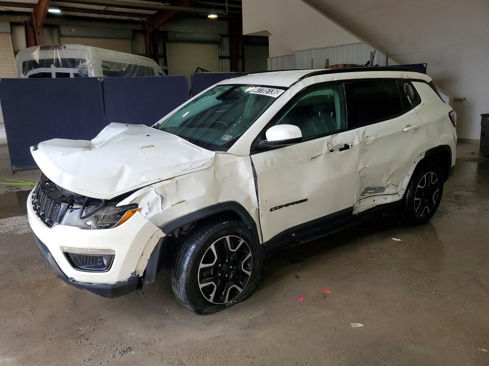 47705136 :رقم المزاد ، 3C4NJDAB3KT847028 vin ، 2019 Jeep Compass مزاد بيع