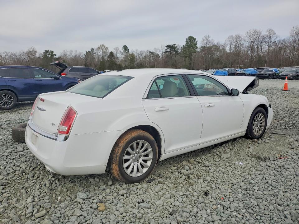 Продаж на аукціоні авто 2014 Chrysler 300, vin: 2C3CCAAG1EH323020, номер лоту: 46530746