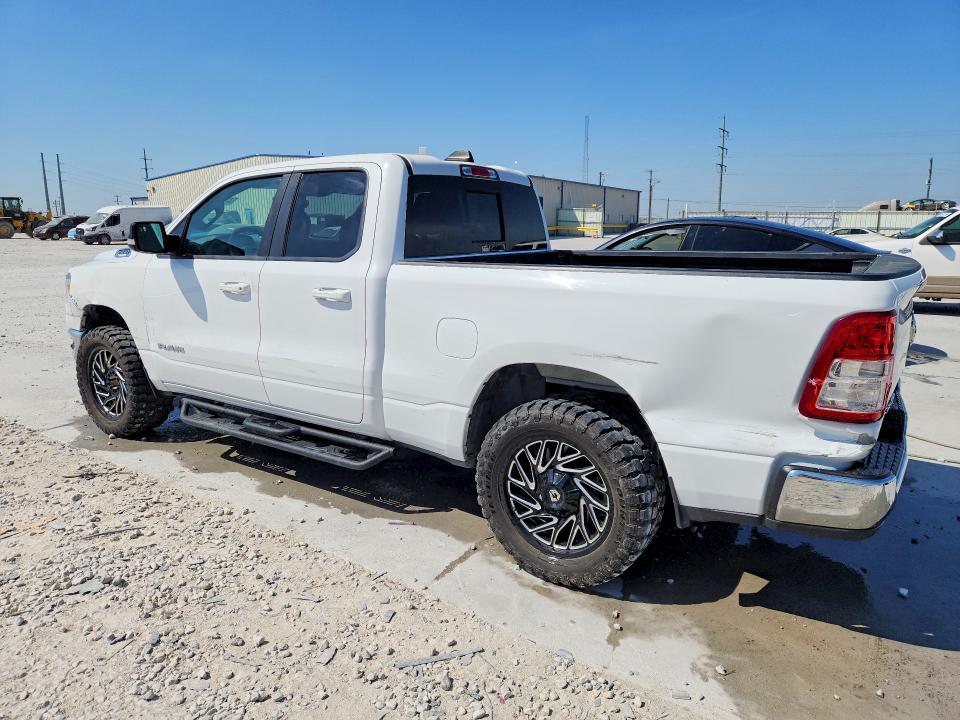 47638416 :رقم المزاد ، 1C6RREBG8NN273323 vin ، 2022 Ram 1500 مزاد بيع