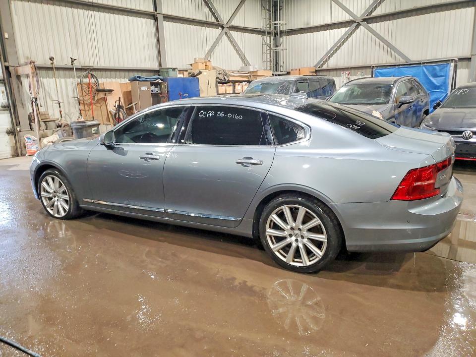 Продаж на аукціоні авто 2018 Volvo S90, vin: LVY992ML1JP034947, номер лоту: 42050796