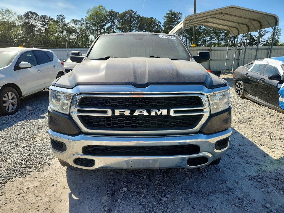 Продажа на аукционе авто 2022 Ram 1500, vin: 1C6RRENT6NN364048, номер лота: 47399606
