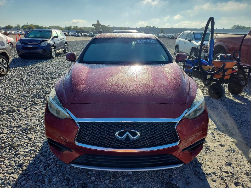 46726296 :رقم المزاد ، SJKCH5CP8JA060595 vin ، 2018 Infiniti Qx30 مزاد بيع