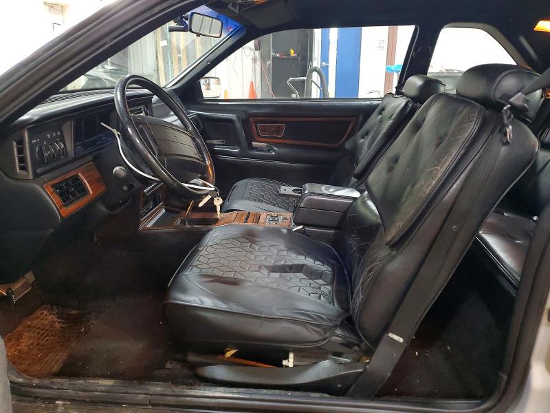 1990 Lincoln Mark Vii მანქანა იყიდება აუქციონზე, vin: 1LNCM92E5LY792467, აუქციონის ნომერი: 45762616