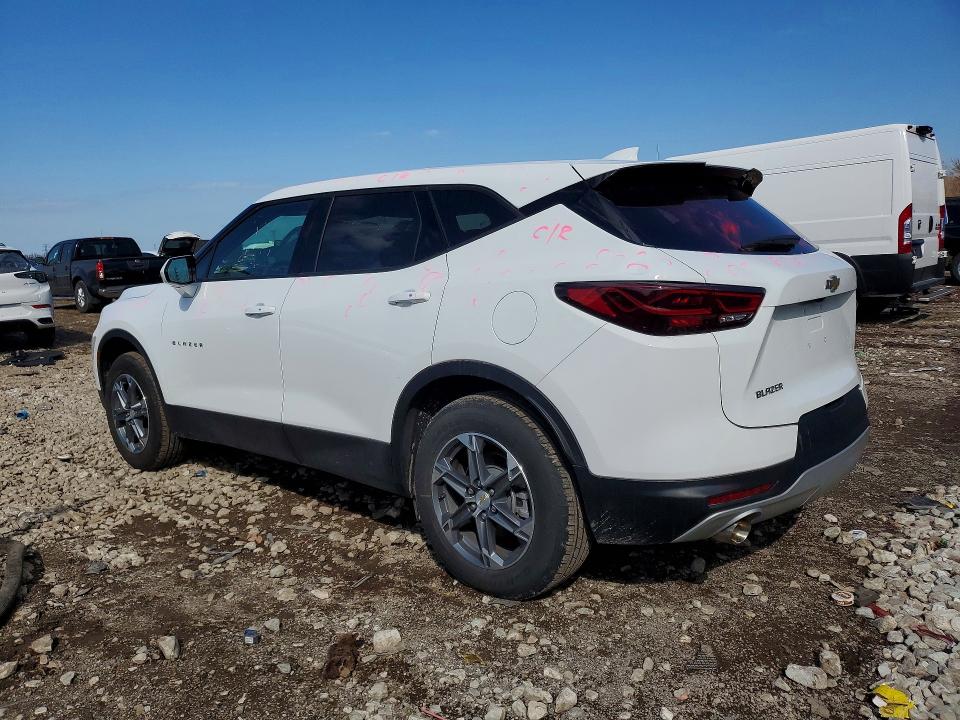 Продажа на аукционе авто 2024 Chevrolet Blazer, vin: 3GNKBCR48RS205556, номер лота: 48078606