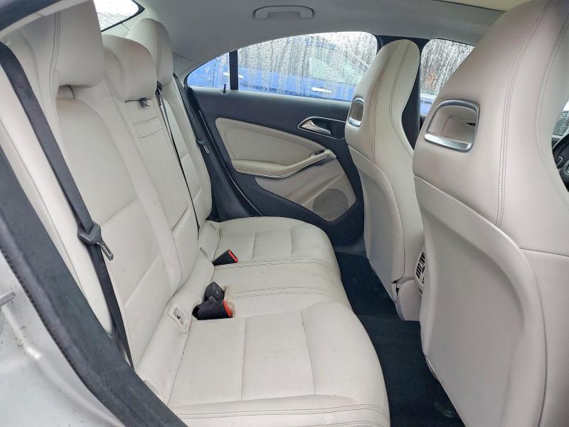 78977175 :رقم المزاد ، WDDSJ4GB2KN711215 vin ، 2019 Mercedes-benz Cla مزاد بيع