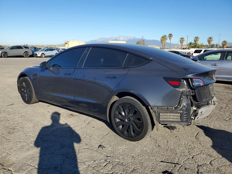 2021 Tesla Model 3 მანქანა იყიდება აუქციონზე, vin: 5YJ3E1EA0MF998163, აუქციონის ნომერი: 41828176