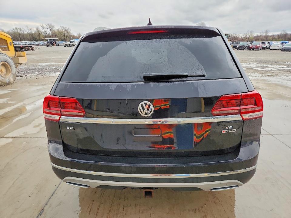 47352176 :رقم المزاد ، 1V2MR2CA4KC521228 vin ، 2019 Volkswagen Atlas مزاد بيع