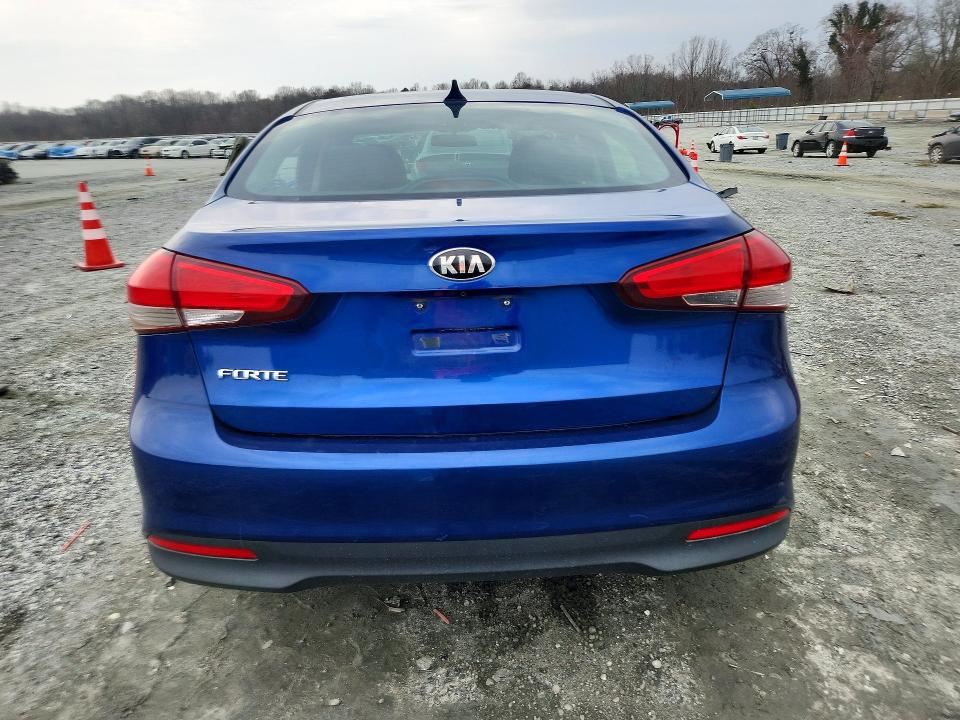 Продажа на аукционе авто 2017 Kia Forte, vin: 3KPFL4A73HE007967, номер лота: 78370165