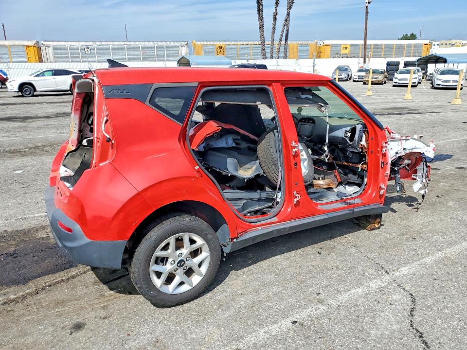 48062166 :رقم المزاد ، KNDJ23AU0L7077075 vin ، 2020 Kia Soul مزاد بيع