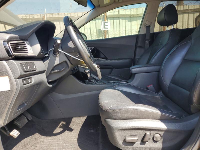 47781226 :رقم المزاد ، KNDCE3LC5H5079718 vin ، 2017 Kia Niro مزاد بيع