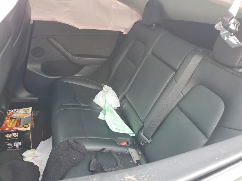79895845 :رقم المزاد ، 7SAYGDEE8NA018569 vin ، 2022 Tesla Model Y مزاد بيع