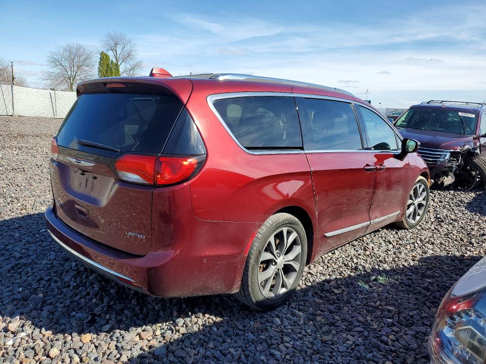 47099566 :رقم المزاد ، 2C4RC1GG7HR838034 vin ، 2017 Chrysler Pacifica مزاد بيع