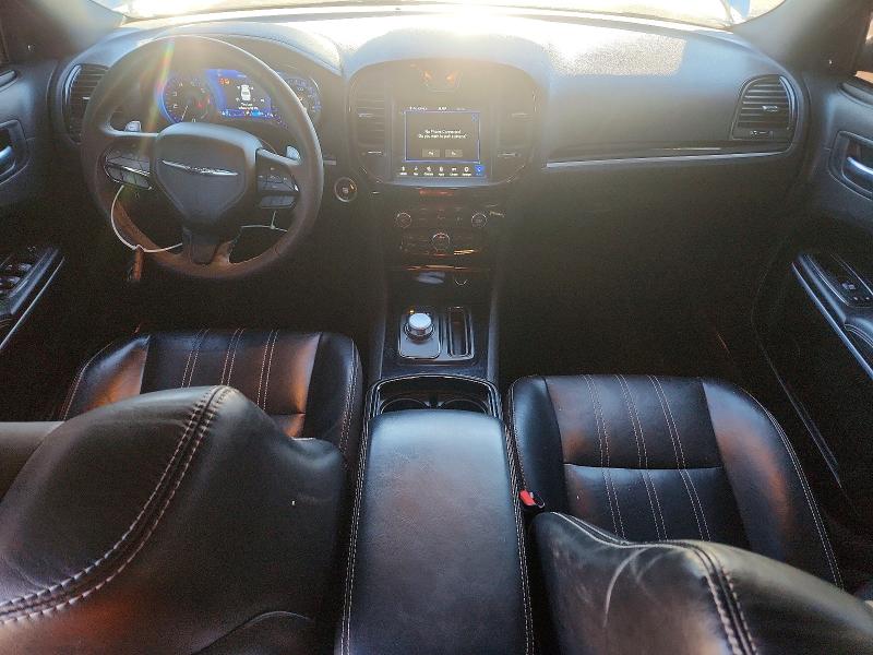 45642736 :رقم المزاد ، 2C3CCABGXPH537568 vin ، 2023 Chrysler 300 مزاد بيع