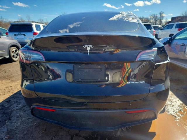Продаж на аукціоні авто 2022 Tesla Model Y, vin: 7SAYGDEEXNF394029, номер лоту: 46201996