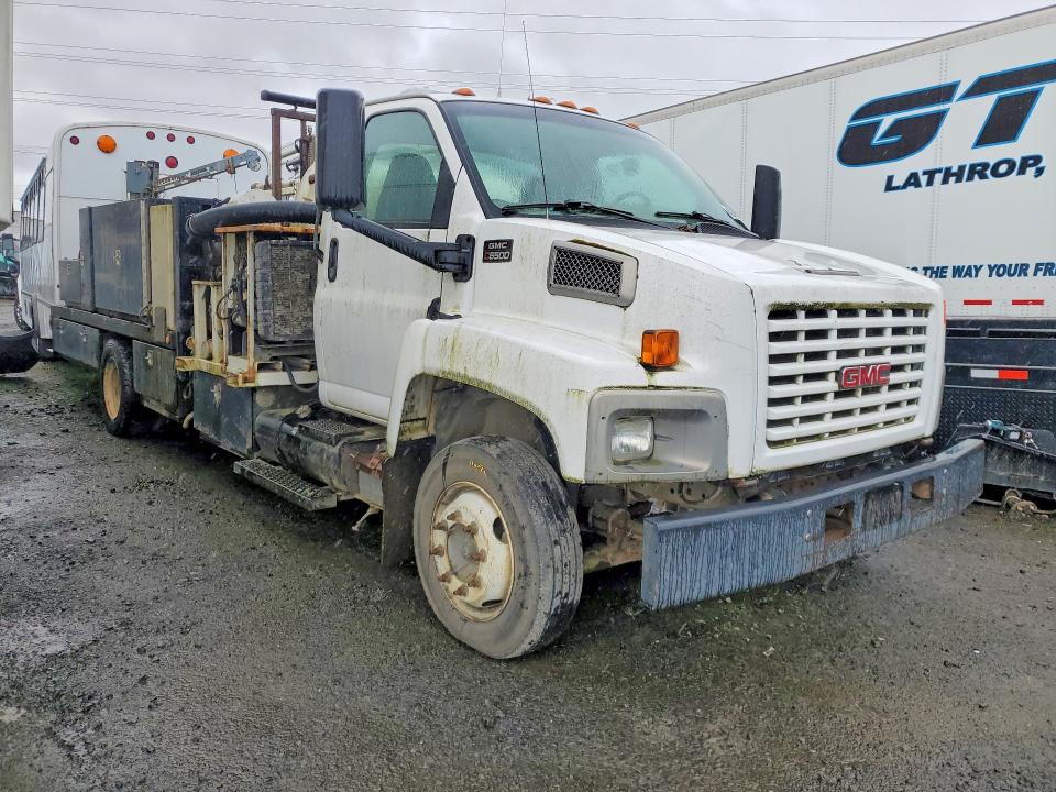 59711996 :رقم المزاد ، 1GDJ6E1E43F520516 vin ، 2003 Gmc C6500 مزاد بيع