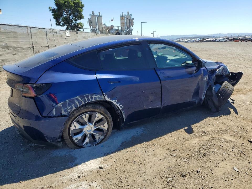 2024 Tesla Model Y მანქანა იყიდება აუქციონზე, vin: 7SAYGDEE2RA239025, აუქციონის ნომერი: 46483446