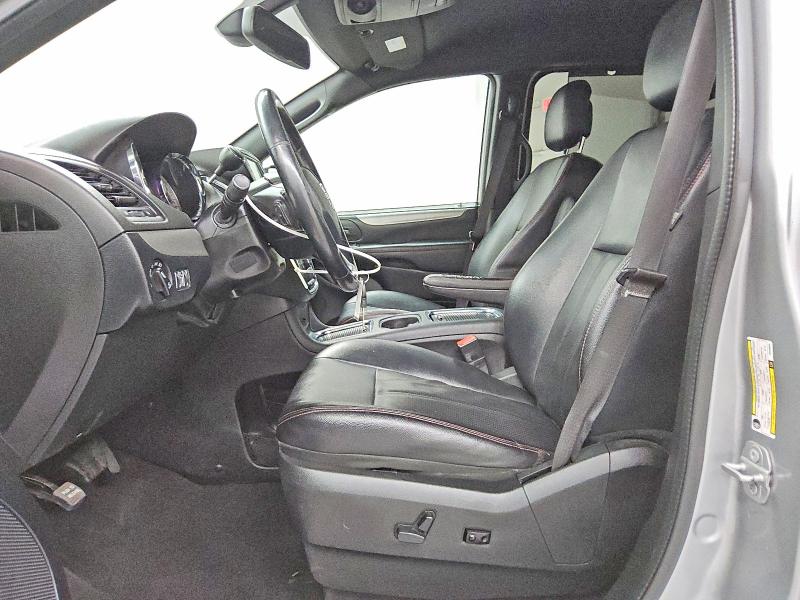 46392606 :رقم المزاد ، 2C4RDGEG5JR236855 vin ، 2018 Dodge Grand Caravan مزاد بيع