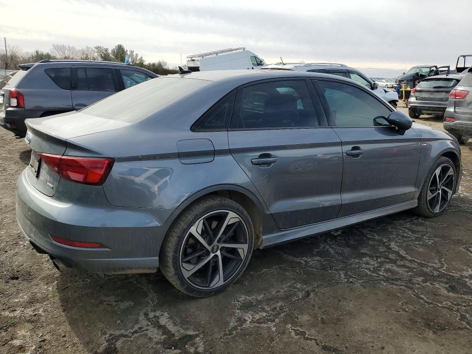 75953235 :رقم المزاد ، WAUBEGFFXLA029418 vin ، 2020 Audi A3 مزاد بيع