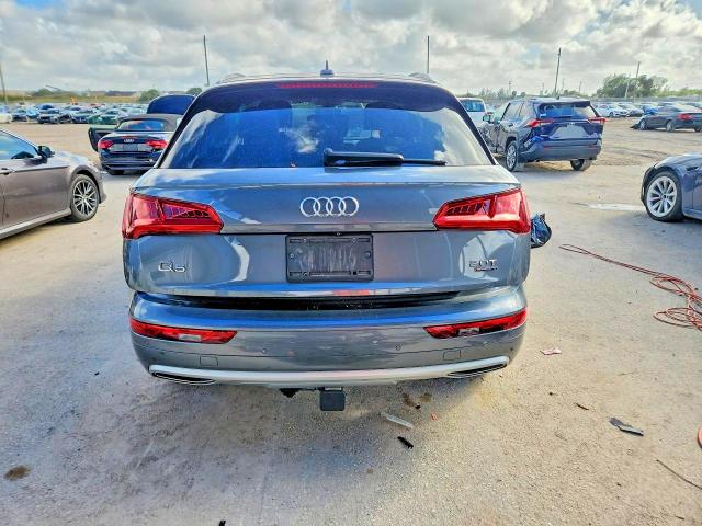 2018 Audi Q5 მანქანა იყიდება აუქციონზე, vin: WA1CNAFY3J2230388, აუქციონის ნომერი: 79664165
