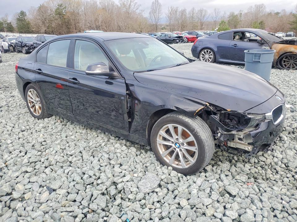 79740715 :رقم المزاد ، WBA8E1G55GNU10685 vin ، 2016 Bmw 320 مزاد بيع