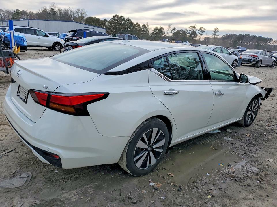 Продаж на аукціоні авто 2022 Nissan Altima, vin: 1N4BL4EV1NN414416, номер лоту: 47065946