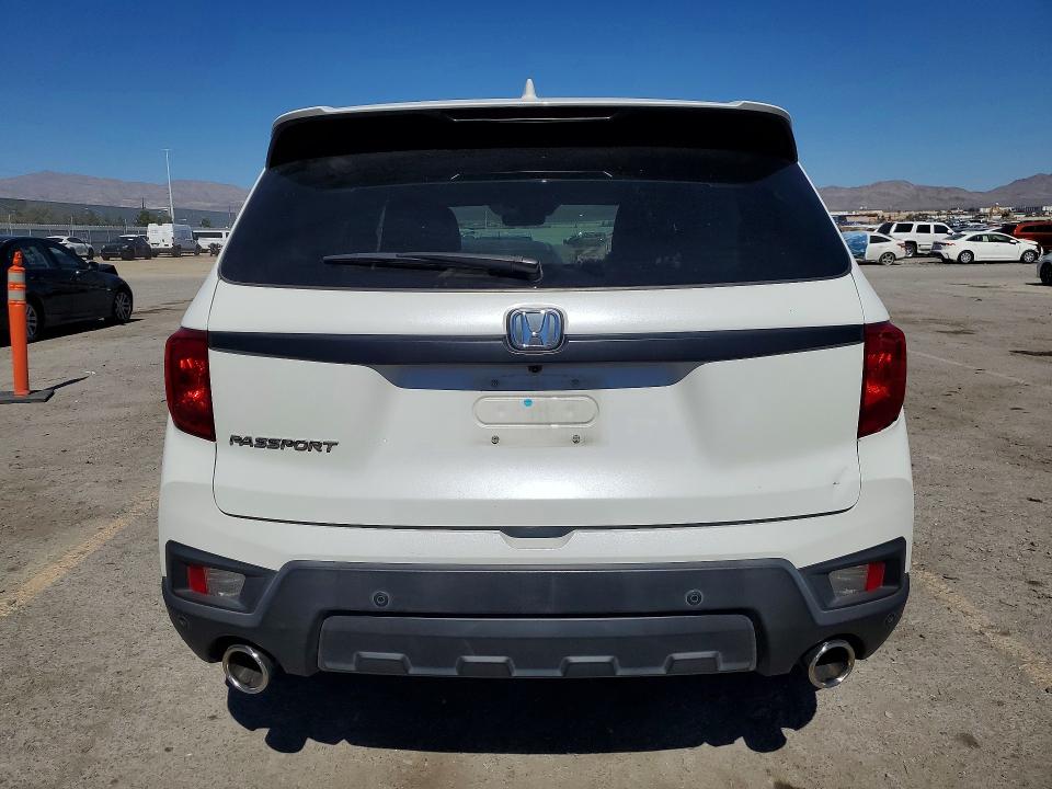 Продаж на аукціоні авто 2022 Honda Passport, vin: 5FNYF7H50NB005542, номер лоту: 45785216