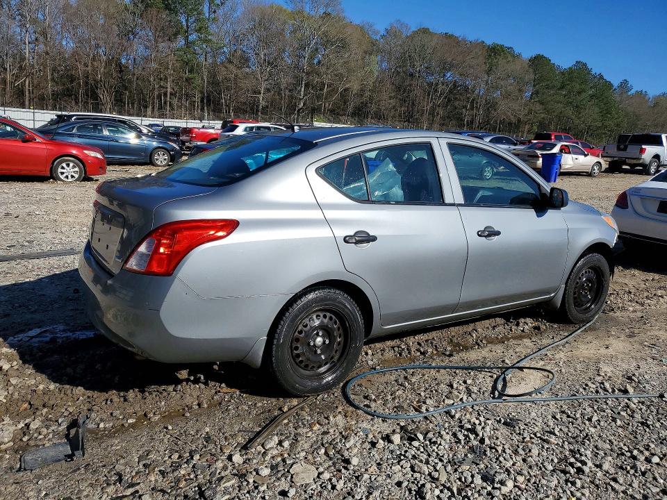 41821806 :رقم المزاد ، 3N1CN7AP2EL858747 vin ، 2014 Nissan Versa مزاد بيع