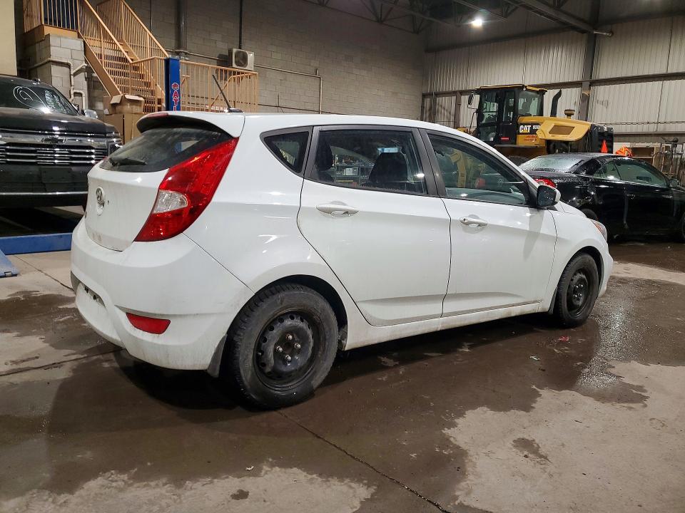 Продаж на аукціоні авто 2015 Hyundai Accent, vin: KMHCT5AE5FU234160, номер лоту: 45542056