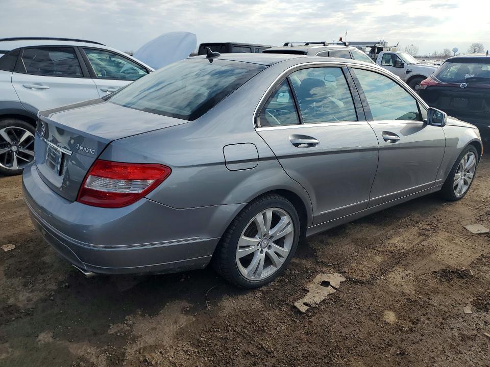 47963896 :رقم المزاد ، WDDGF8BB0BR140421 vin ، 2011 Mercedes-benz C مزاد بيع