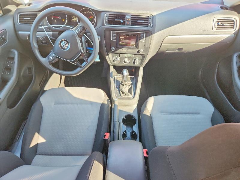 2017 Volkswagen Jetta მანქანა იყიდება აუქციონზე, vin: 3VW2B7AJ5HM264999, აუქციონის ნომერი: 79315485