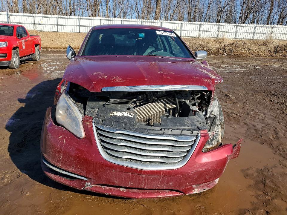 Продажа на аукционе авто 2011 Chrysler 200, vin: 1C3BC2FB6BN527006, номер лота: 79131165