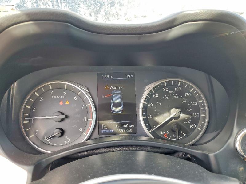 46156356 :رقم المزاد ، JN1EV7AR2JM612016 vin ، 2018 Infiniti Q50 مزاد بيع