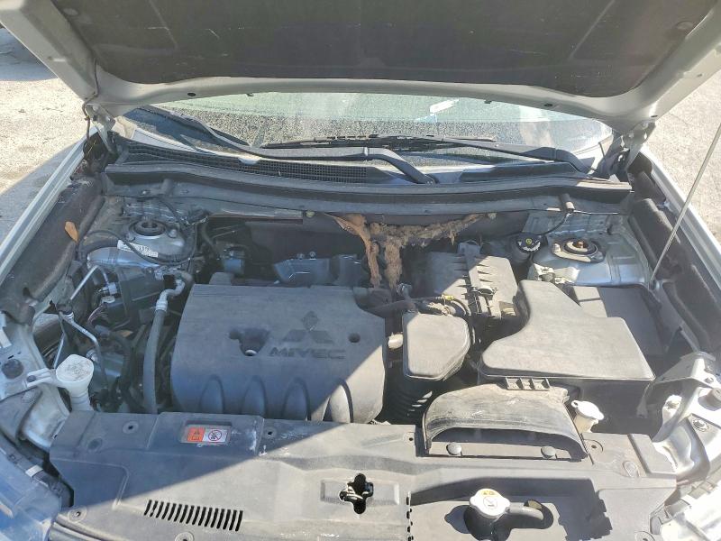 Продаж на аукціоні авто 2020 Mitsubishi Outlander, vin: JA4AD3A32LZ025074, номер лоту: 41637056