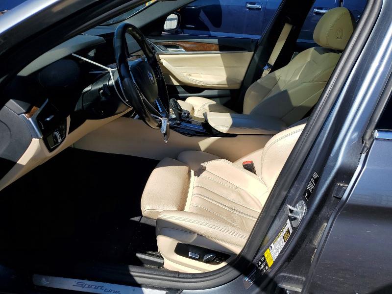 46643336 :رقم المزاد ، WBAJR7C04LWW68543 vin ، 2020 Bmw 530 مزاد بيع